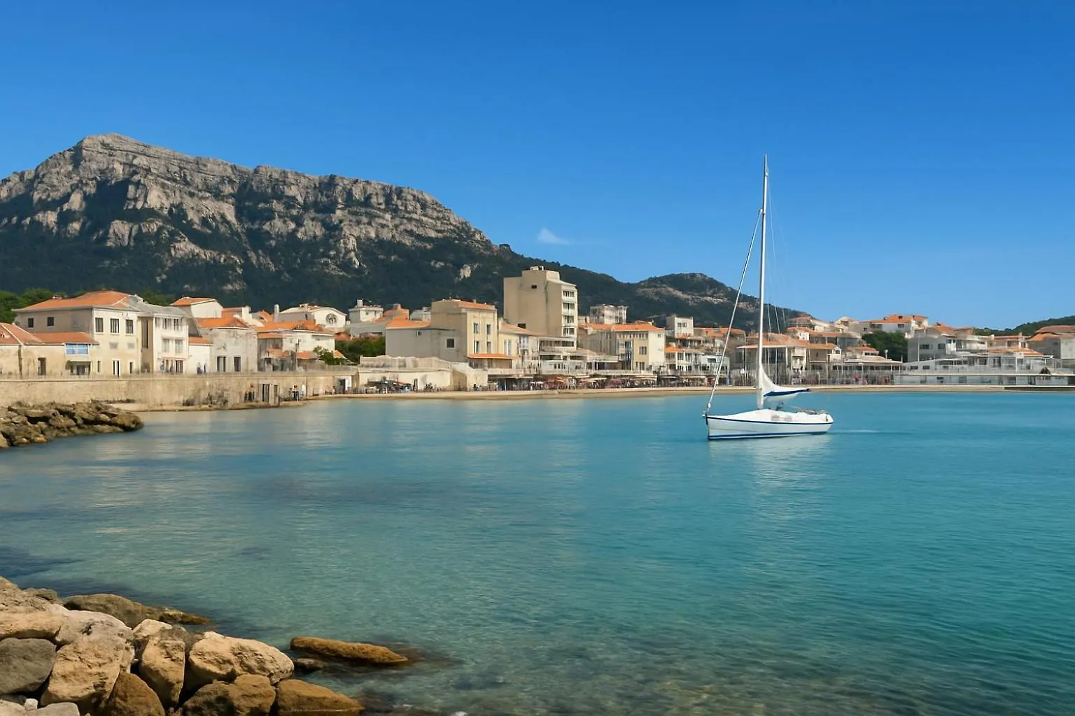 Appartement T3 72M2 Marselle St Anne Borely Proche Plage Marseille 0*,  France