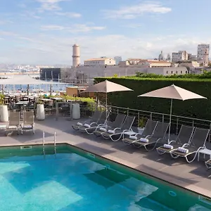 4* Szálloda Novotel Vieux Port