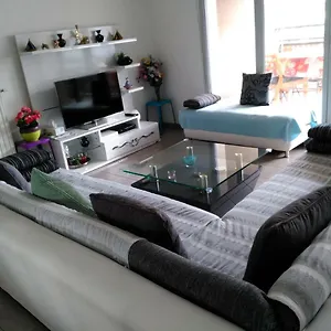 https://appartement-f3-avec-parking-privee.hotels-rhonealpes.com